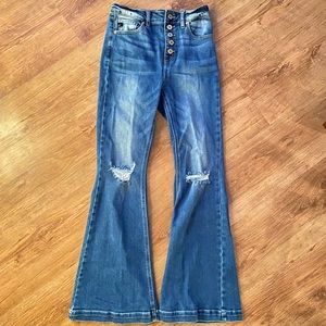 KanCan Petite Size 25/3 Flare